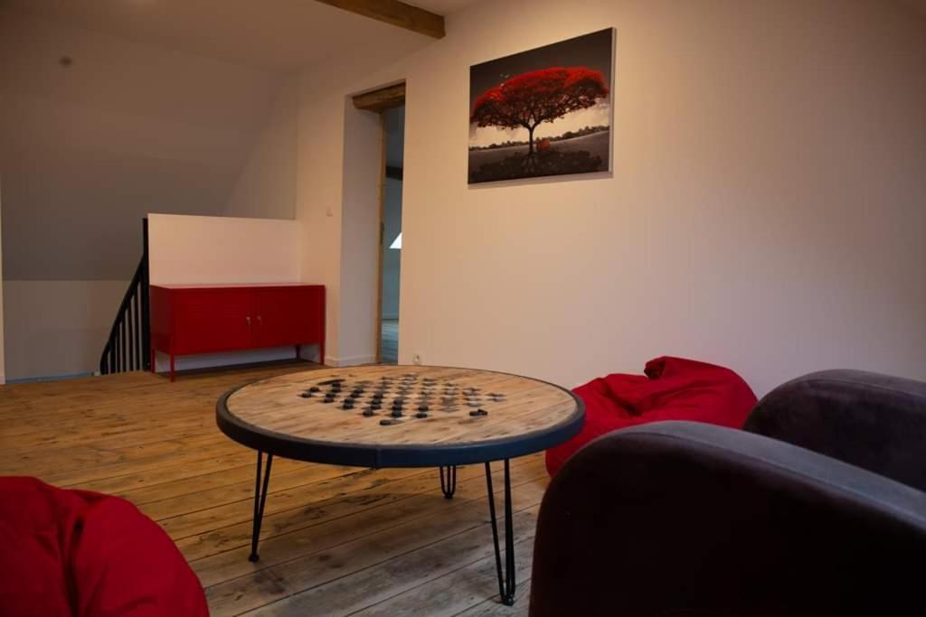 Cyris - Duplex Climatisees - & Piscine Centre Apartment Saint-Germain-des-Fosses